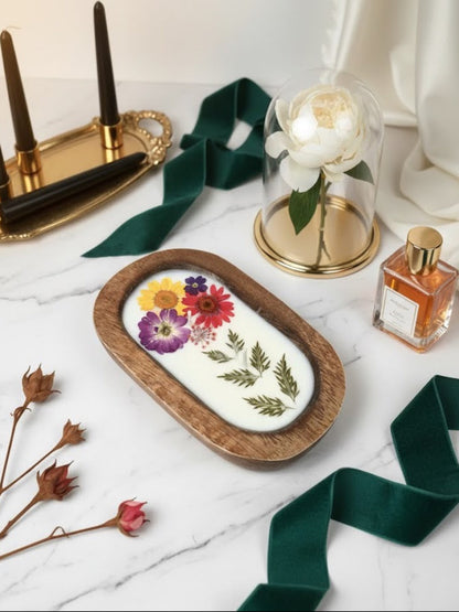 Floral Essence Candle