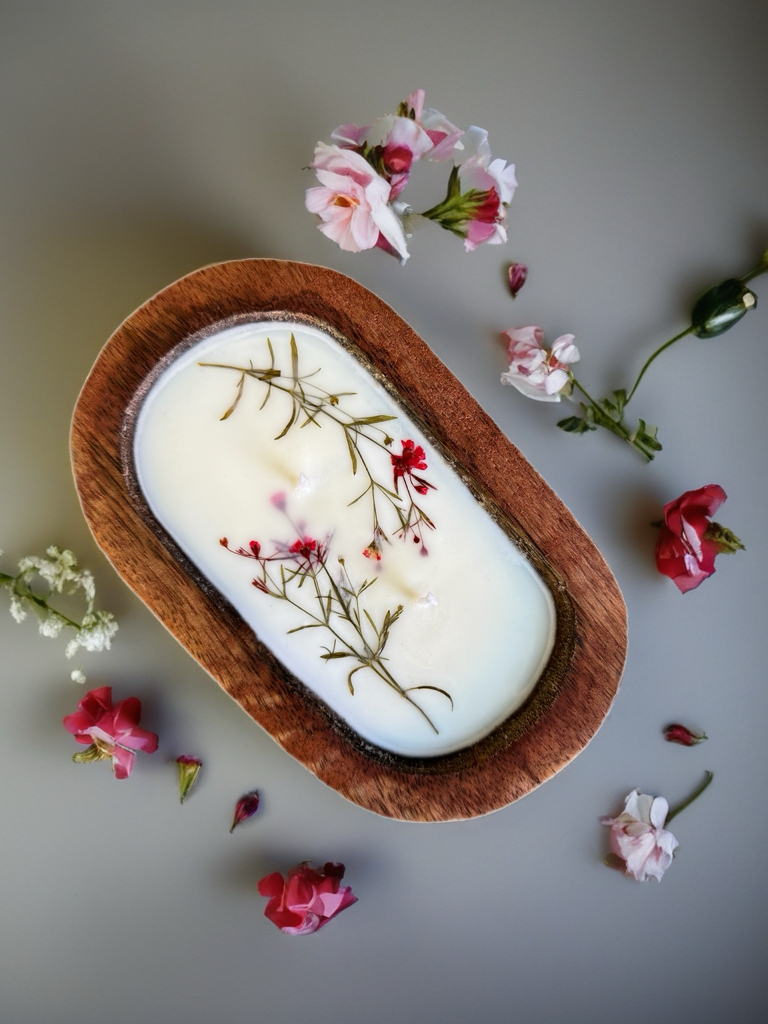 Botanical Bliss - Rose Scented Soy Wax Candle